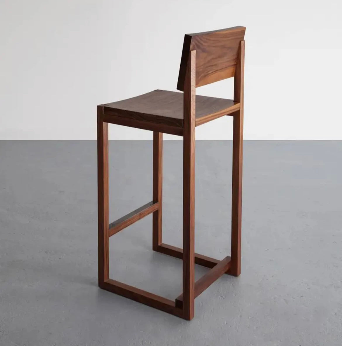 Elk stool (counter/bar height)